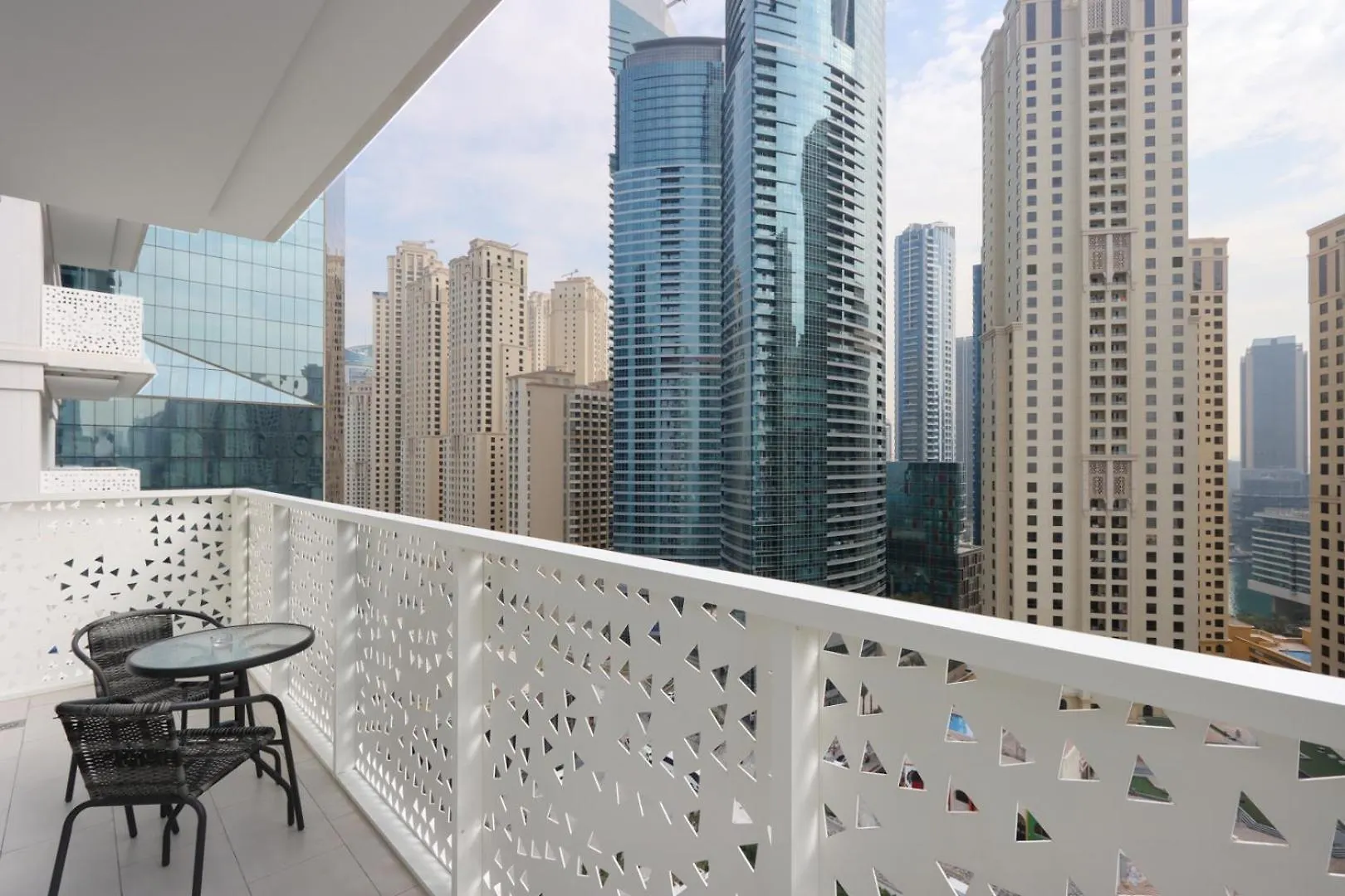 Apartment Livbnb-1Br Beachfront Escape In La Vie, Jbr Dubai